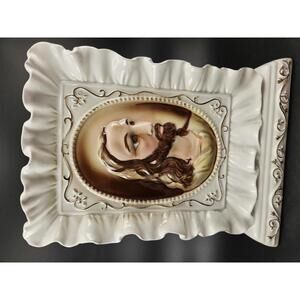 Vintage Ceramic Jesus Music Box Ruffle Frame Gold Gilt Made in Japan 10 in Tall